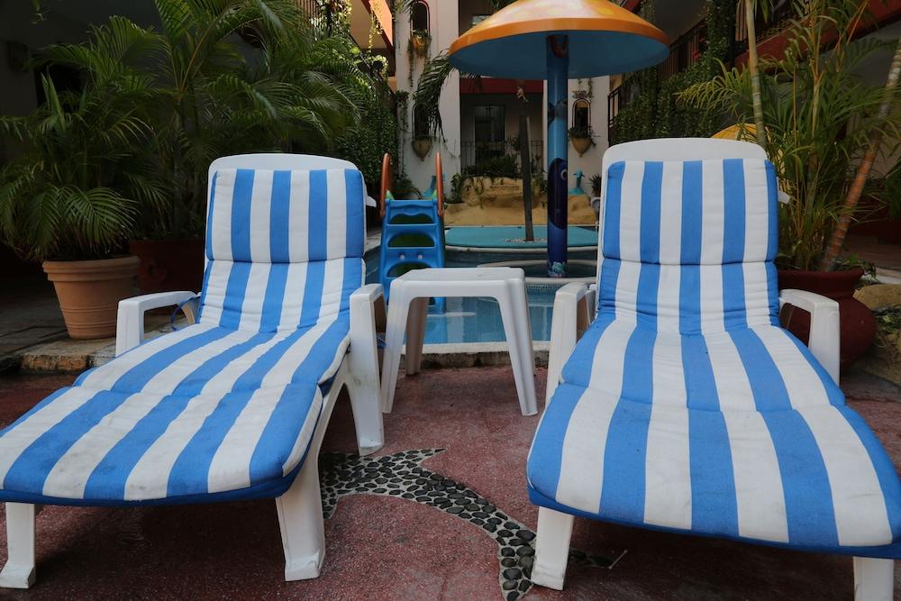 Hotel Hacienda Maria Eugenia アカプルコ エクステリア 写真