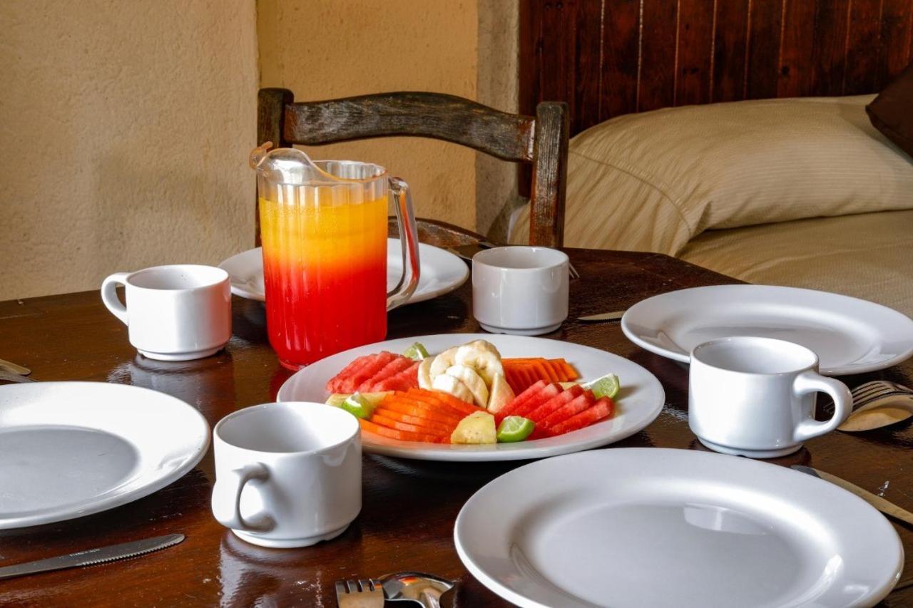 Hotel Hacienda Maria Eugenia アカプルコ エクステリア 写真